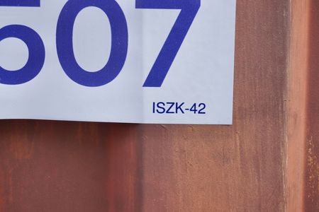 Casa à venda com 300m², 3 quartos e 4 vagas Casa à venda com 300m², 3 quartos e 4 vagasInstalação de placa 5A: Foto 2