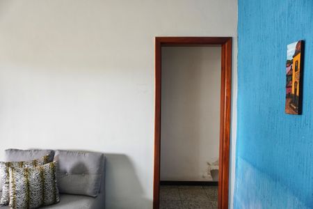 Casa à venda com 300m², 3 quartos e 4 vagas Casa à venda com 300m², 3 quartos e 4 vagasSala 1