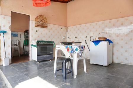 Casa à venda com 300m², 3 quartos e 4 vagas Casa à venda com 300m², 3 quartos e 4 vagasÁrea de Serviço