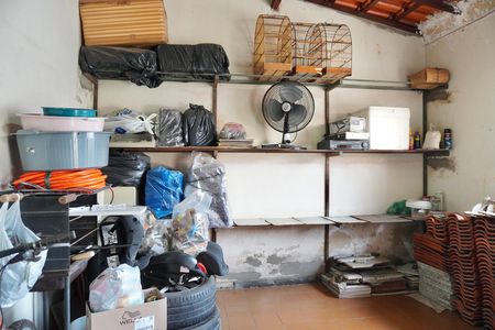 Casa à venda com 300m², 3 quartos e 4 vagas Casa à venda com 300m², 3 quartos e 4 vagasQuarto da área externa
