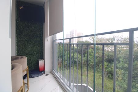 Sacada de apartamento para alugar com 3 quartos, 53m² em Socorro, São Paulo