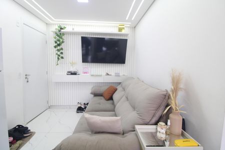 Sala de apartamento para alugar com 3 quartos, 53m² em Socorro, São Paulo