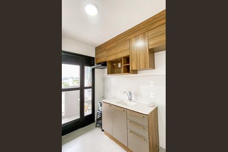 Cozinha  de apartamento para alugar com 2 quartos, 42m² em Cidade Antônio Estêvão de Carvalho, São Paulo