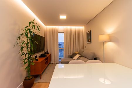 Sala de apartamento à venda com 2 quartos, 60m² em Vila Angelina, São Paulo