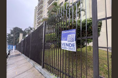 Apartamento à venda com 60m², 2 quartos e 1 vagaPlaca instalada