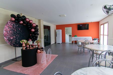 Apartamento à venda com 60m², 2 quartos e 1 vagaÁrea comum