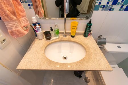 Apartamento à venda com 60m², 2 quartos e 1 vagaBanheiro