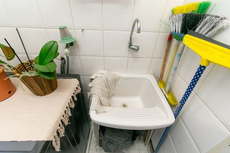 Apartamento à venda com 60m², 2 quartos e 1 vagaÁrea de Serviço