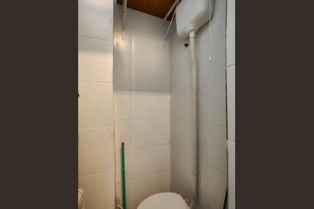 Apartamento à venda com 60m², 2 quartos e sem vagaBanheiro de serviço