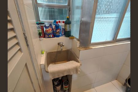 Apartamento à venda com 60m², 2 quartos e sem vagaÁrea de Serviço