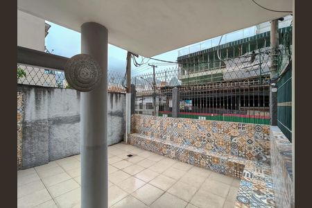 Apartamento à venda com 60m², 2 quartos e sem vagaFachada e portaria