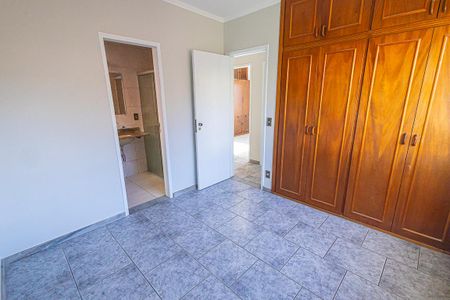 Apartamento à venda com 93m², 3 quartos e 1 vaga Apartamento à venda com 93m², 3 quartos e 1 vagaSuíte