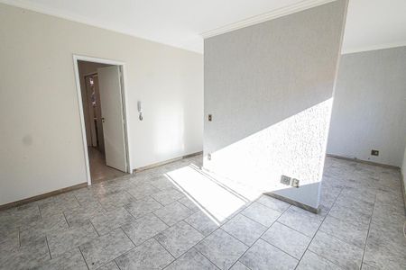 Apartamento à venda com 93m², 3 quartos e 1 vaga Apartamento à venda com 93m², 3 quartos e 1 vagaSala