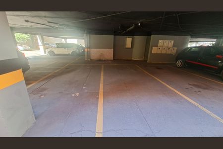 Garagem: 3 vagas de apartamento à venda com 3 quartos, 93m² em São Luiz, Belo Horizonte