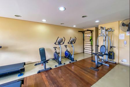 Apartamento à venda com 55m², 2 quartos e 1 vaga Apartamento à venda com 55m², 2 quartos e 1 vagaÁrea comum - Academia
