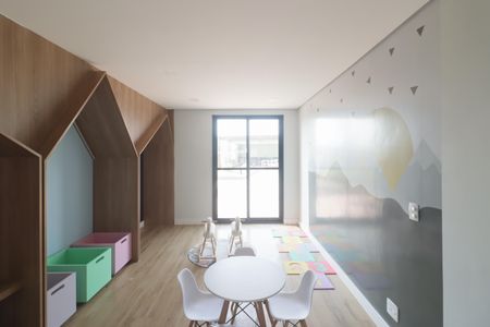 Apartamento para alugar com 37m², 2 quartos e 1 vagaArea comum - Brinquedoteca