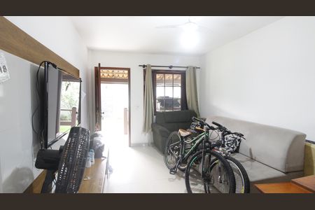 Casa de condomínio para alugar com 80m², 2 quartos e 1 vagaSala