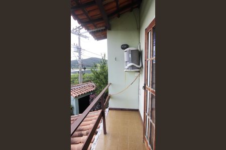 Casa de condomínio para alugar com 80m², 2 quartos e 1 vagaVaranda
