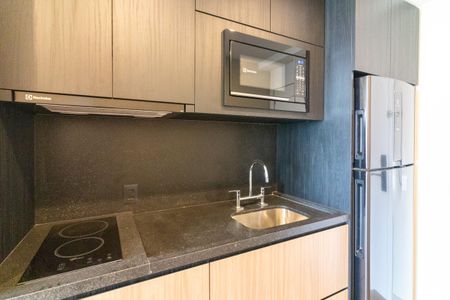 Studio de kitnet/studio para alugar com 1 quarto, 28m² em Indianópolis, São Paulo