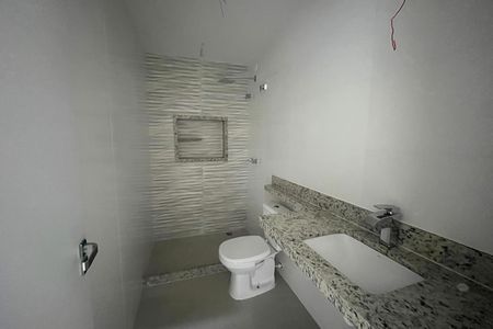 Apartamento à venda com 200m², 2 quartos e 3 vagas Apartamento à venda com 200m², 2 quartos e 3 vagasBanheiro 2