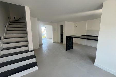 Apartamento à venda com 200m², 2 quartos e 3 vagas Apartamento à venda com 200m², 2 quartos e 3 vagasSala