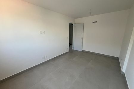 Apartamento à venda com 200m², 2 quartos e 3 vagas Apartamento à venda com 200m², 2 quartos e 3 vagasQuarto 2