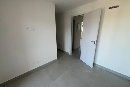 Apartamento à venda com 200m², 2 quartos e 3 vagas Apartamento à venda com 200m², 2 quartos e 3 vagasQuarto 3