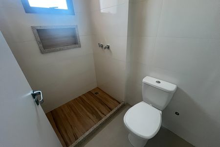 Apartamento à venda com 200m², 2 quartos e 3 vagas Apartamento à venda com 200m², 2 quartos e 3 vagasBanheiro 3