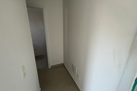 Apartamento à venda com 200m², 2 quartos e 3 vagas Apartamento à venda com 200m², 2 quartos e 3 vagasCorredor