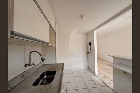 Casa à venda com 84m², 3 quartos e 1 vaga Casa à venda com 84m², 3 quartos e 1 vagaCozinha