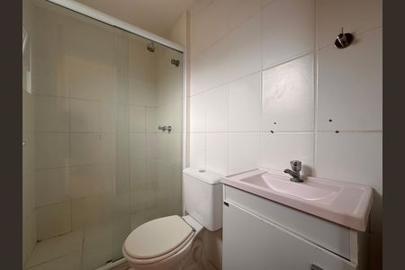 Casa à venda com 84m², 3 quartos e 1 vaga Casa à venda com 84m², 3 quartos e 1 vagaBanheiro da Suíte