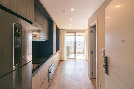 Studio de kitnet/studio para alugar com 1 quarto, 30m² em Indianópolis, São Paulo