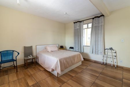 Casa à venda com 120m², 3 quartos e 2 vagas Casa à venda com 120m², 3 quartos e 2 vagasQuarto 3 - Suíte