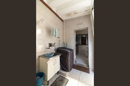 Casa à venda com 120m², 3 quartos e 2 vagas Casa à venda com 120m², 3 quartos e 2 vagasÁrea de Serviço