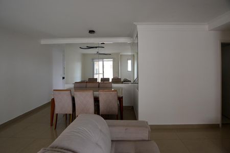 Apartamento para alugar com 3 quartos, 95m² em Jardim Arpoador, São Paulo