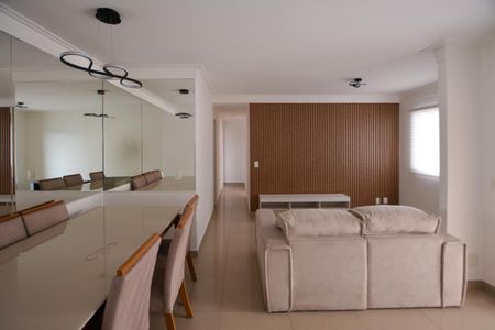 Apartamento para alugar com 95m², 3 quartos e 2 vagas