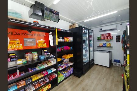 Apartamento à venda com 54m², 2 quartos e 1 vaga Apartamento à venda com 54m², 2 quartos e 1 vagaMini Mercado