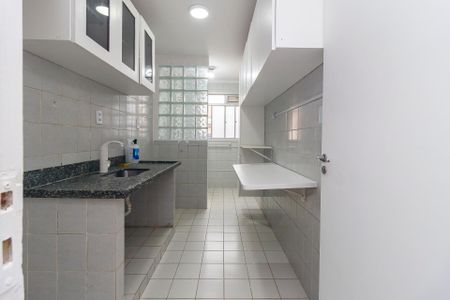 Apartamento à venda com 54m², 2 quartos e 1 vaga Apartamento à venda com 54m², 2 quartos e 1 vagaCozinha