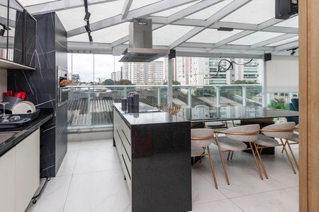 Apartamento à venda com 140m², 3 quartos e 2 vagas Apartamento à venda com 140m², 3 quartos e 2 vagasCozinha