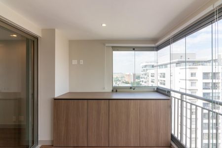Varanda de apartamento para alugar com 2 quartos, 62m² em Indianópolis, São Paulo