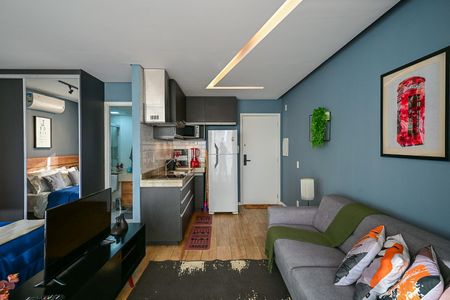 Sala de apartamento para alugar com 1 quarto, 35m² em Real Parque, São Paulo