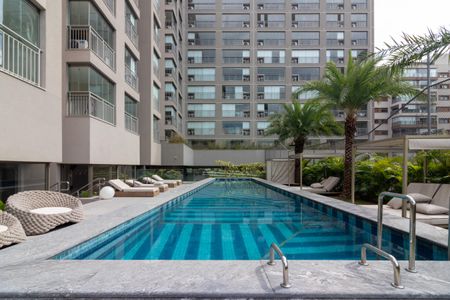 Apartamento para alugar com 42m², 1 quarto e sem vaga Apartamento para alugar com 42m², 1 quarto e sem vagaÁrea comum - Piscina