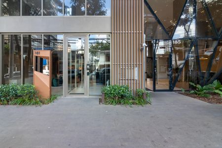 Apartamento para alugar com 42m², 1 quarto e sem vaga Apartamento para alugar com 42m², 1 quarto e sem vagaFachada