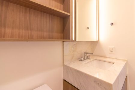 Apartamento para alugar com 42m², 1 quarto e sem vaga Apartamento para alugar com 42m², 1 quarto e sem vagaBanheiro