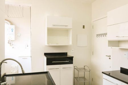 Apartamento para alugar com 56m², 2 quartos e 1 vagaCozinha
