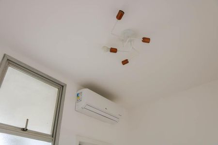 Apartamento para alugar com 56m², 2 quartos e 1 vagaÁrea de Serviço