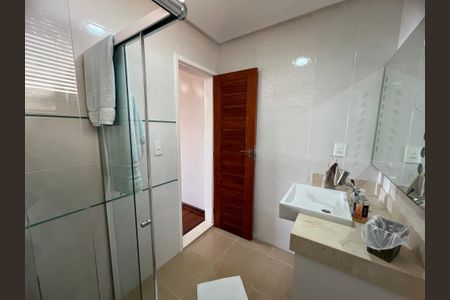 Casa de condomínio para alugar com 527m², 4 quartos e 4 vagas