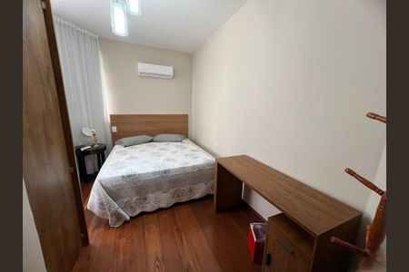 Casa de condomínio para alugar com 527m², 4 quartos e 4 vagas
