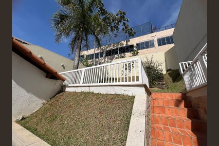 Casa de condomínio para alugar com 527m², 4 quartos e 4 vagas