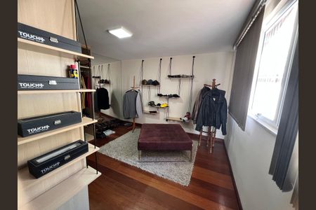 Casa de condomínio para alugar com 527m², 4 quartos e 4 vagas